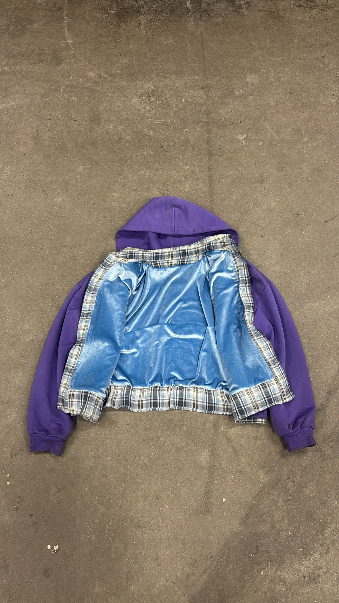 STAY HAPPY FLANNEL ZIP UP